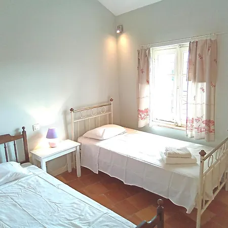 Occ34 - - Quinlan Capestang