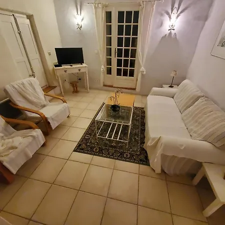 Occ34 - - Quinlan Capestang