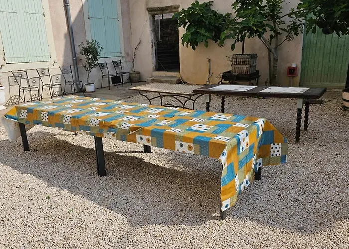 Occ34 - - Quinlan Villa *