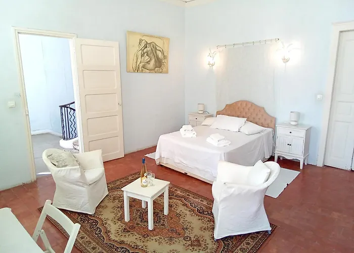 Occ34 - - Quinlan Villa *